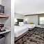 LaQuinta Suites by Wyndham South Bend Notre Dame Area