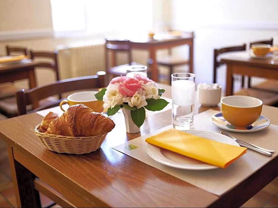 Logis Hôtel Le Pélican & son restaurant