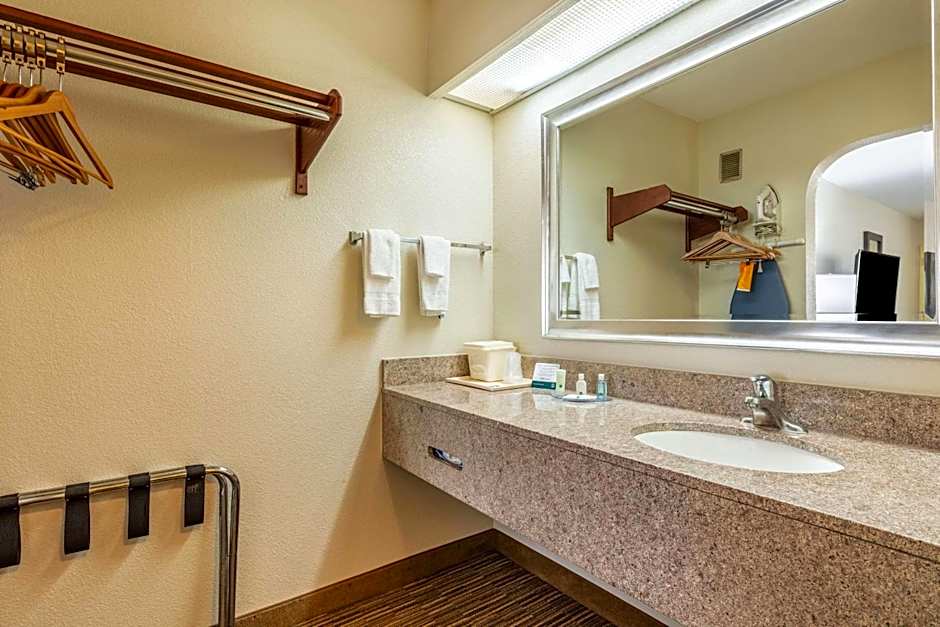 Quality Inn Southaven - Memphis South
