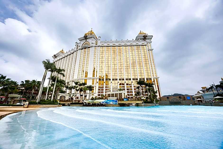 Banyan Tree Macau