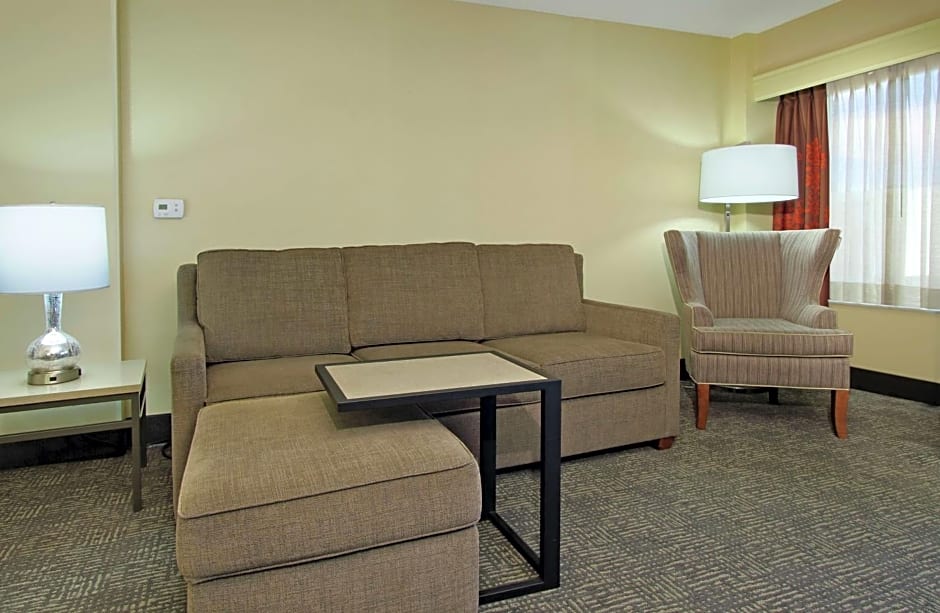 Hampton Inn By Hilton & Suites Columbus-Downtown