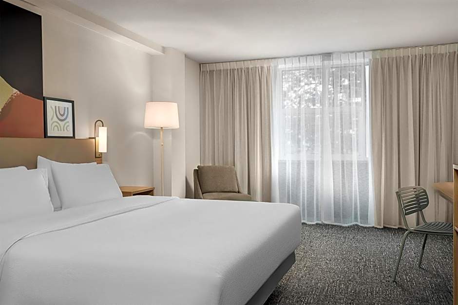 Spark by Hilton Seattle Airport