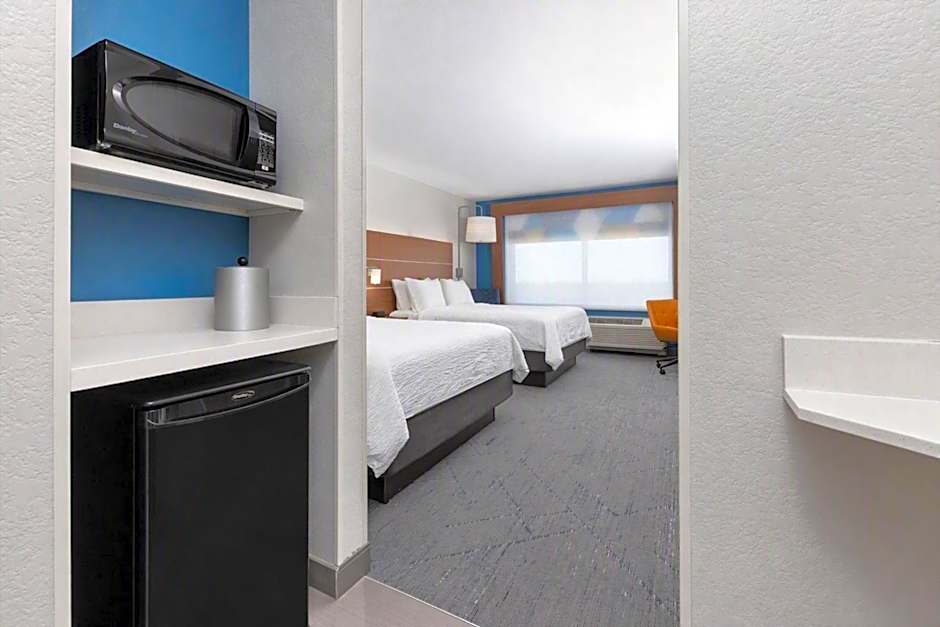 Holiday Inn Express & Suites Moore By IHG