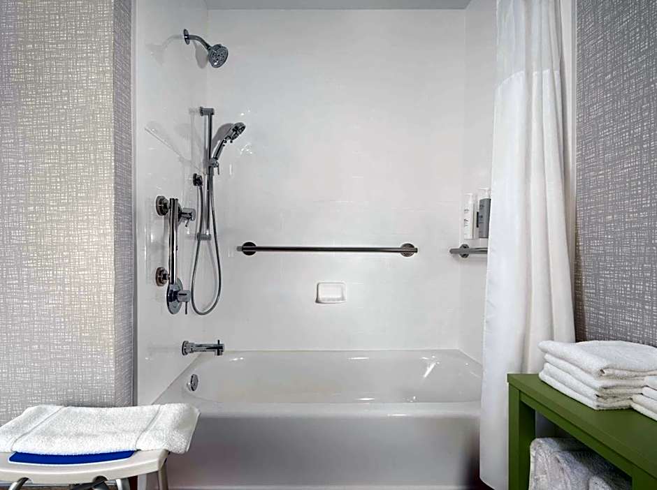 Hampton Inn By Hilton Athens