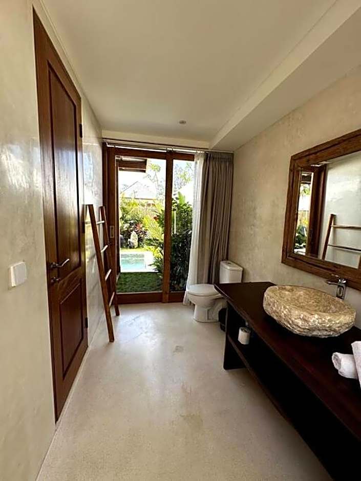 Di Cappio Studio Uluwatu