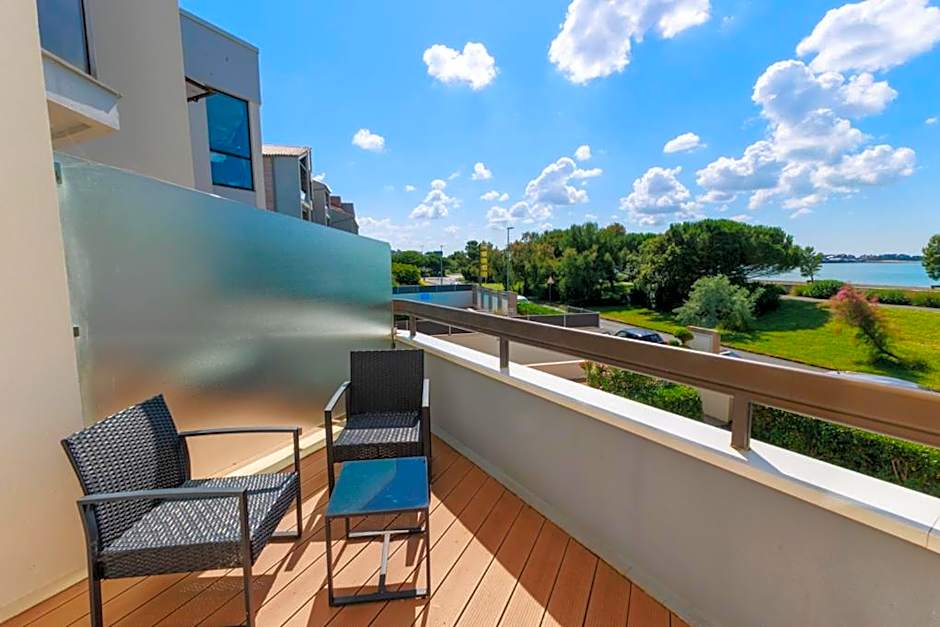 Logis Hôtel Le Rochelois