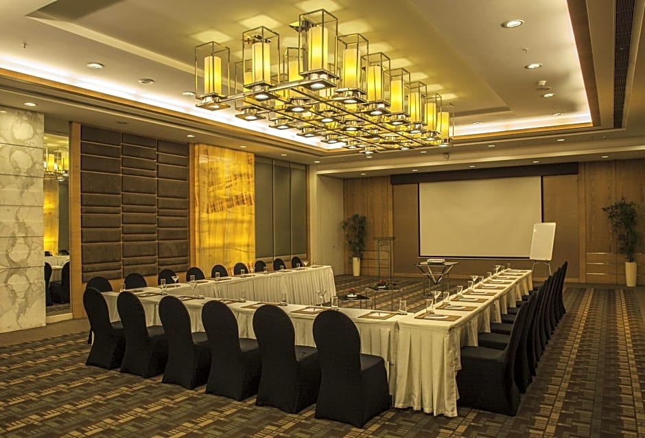 Radisson Blu Hotel Pune Kharadi