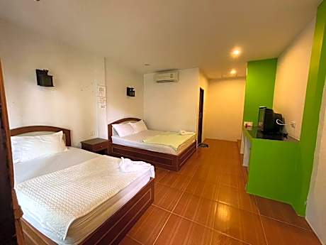 Bank Guesthouse - Surat Thani