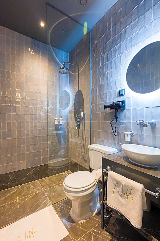 Noble Boutique Hotel - Adults Only