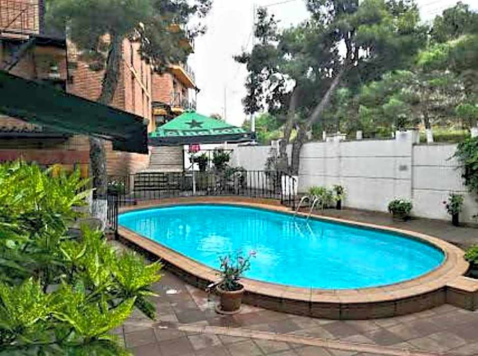 Sani Apart Hotel