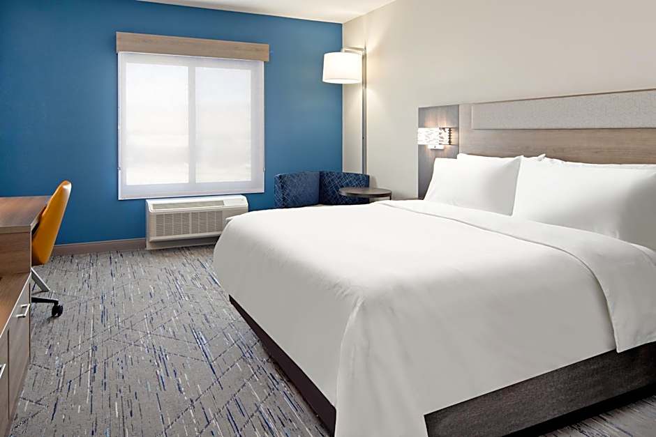 Holiday Inn Express & Suites - Palm Desert - Millennium By IHG