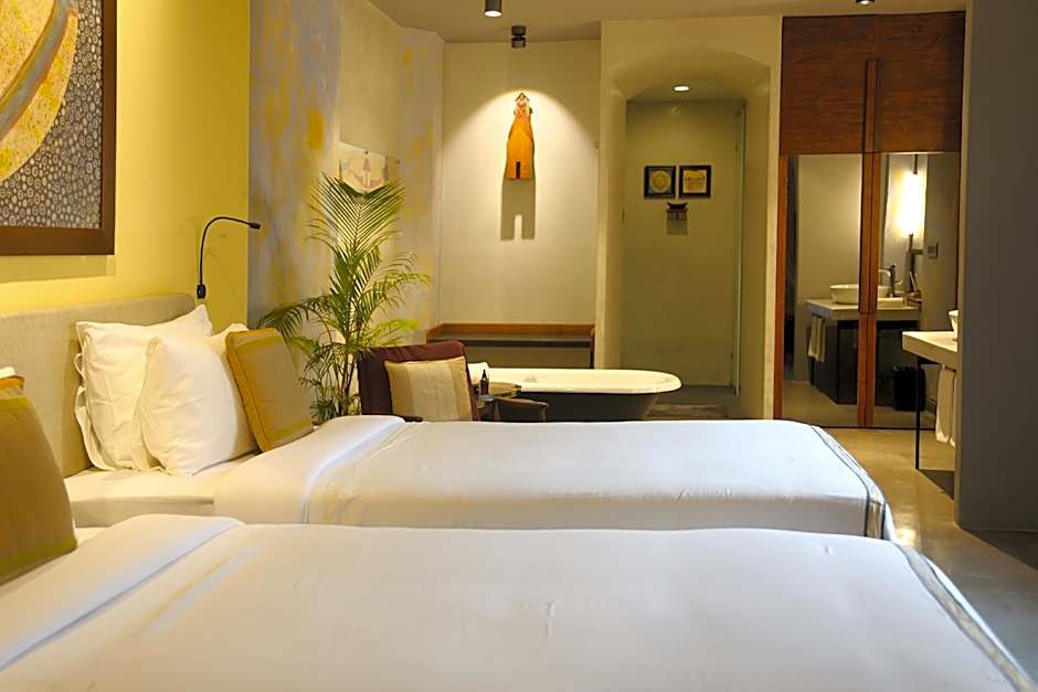 Photo 1 of 3 of Luxury