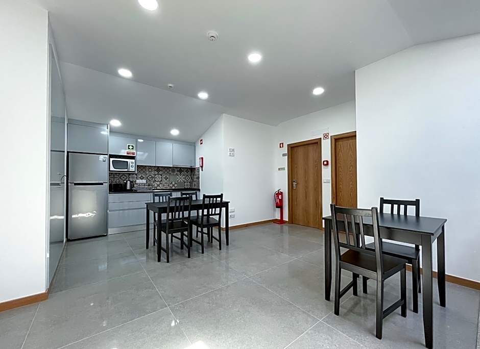 Soldouro Train Suites