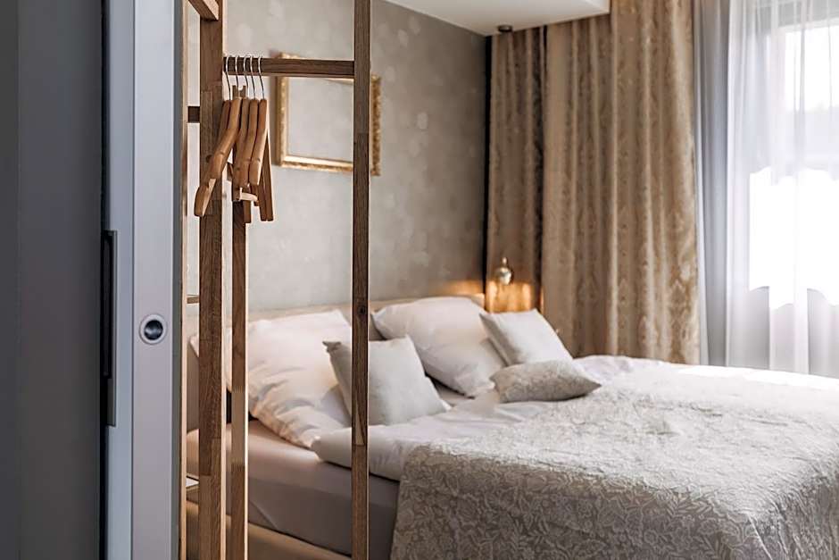 VILLA BRICOLA - Boutique Apartments