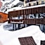 Wohlfühlhotel Hubertushof am Arlberg - Ski-In & Ski-Out - Sky Pool