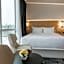Clarion Lakeside Inn & Conference Centre