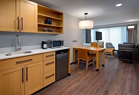 Specialty King Room with Sofa Bed and Kitchenette