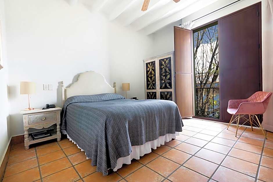 Hotel Boutique Naura Centro