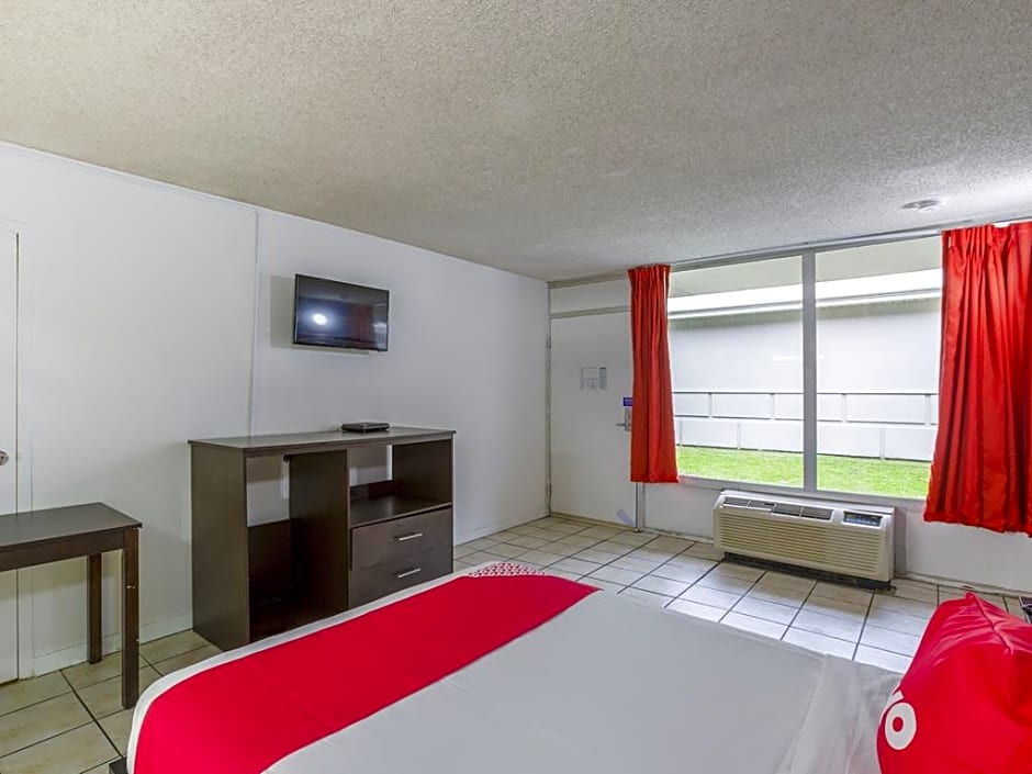 OYO Hotel Baton Rouge - Mead Rd Louisiana