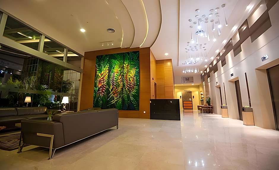 The Waterfront Hotel