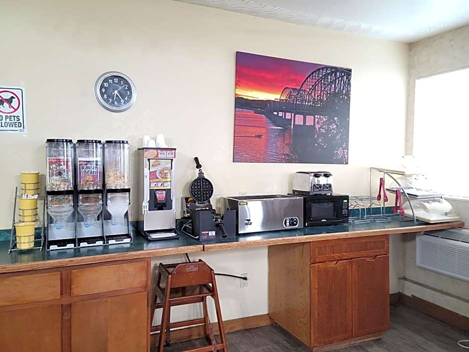 Econo Lodge Oacoma - Chamberlain West