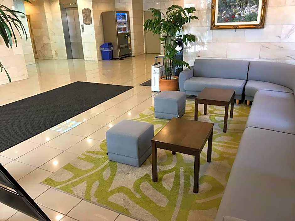 Kawasaki Central Hotel