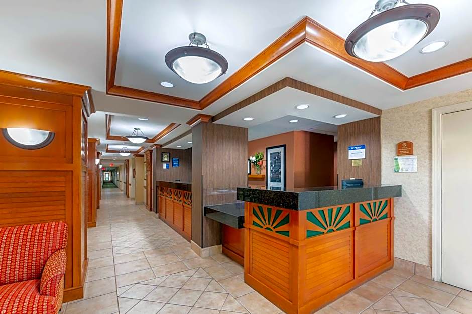 Best Western Plus Kendall Hotel & Suites