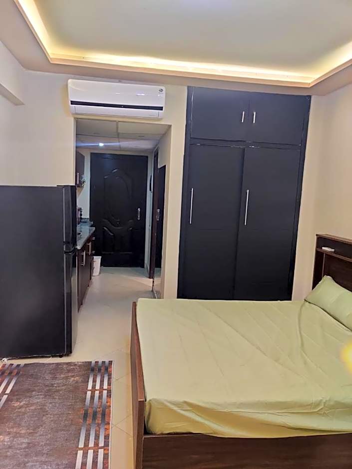 Florenza khamsin compound unit g4