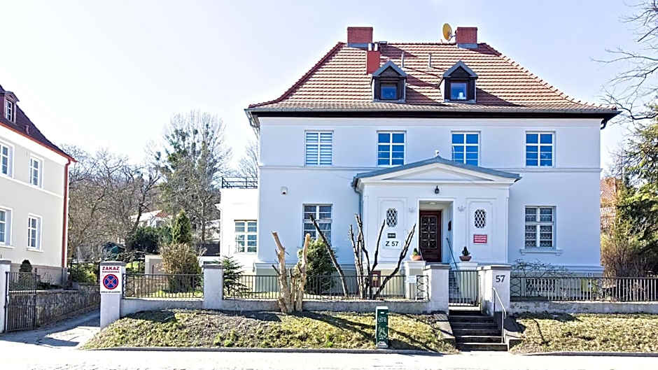 LC pokoje & apartamenty Z57