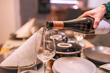 Two-Bedroom Deluxe Apartment