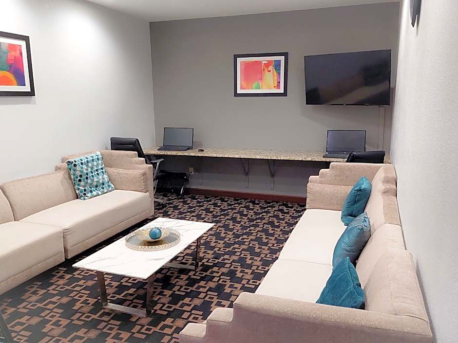 Sonesta Essential Hotels Overland Park