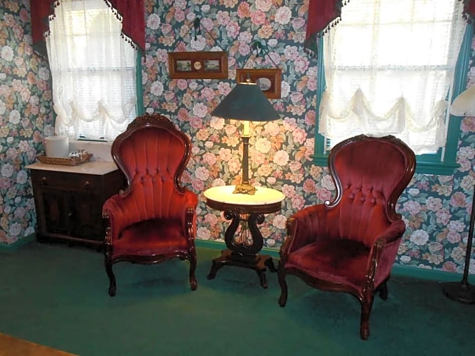 West Ridge Bed and Breakfast, LLC