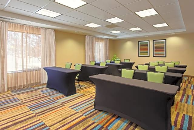 Fairfield Inn and Suites by Marriott El Paso