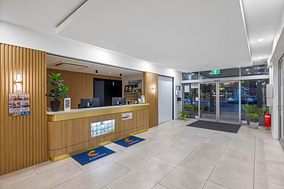 Comfort Inn Regal Park