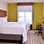 Holiday Inn Express Hotel & Suites Mount Pleasant