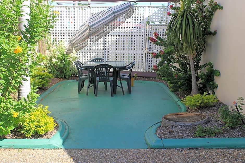 Glenmore Palms Motel