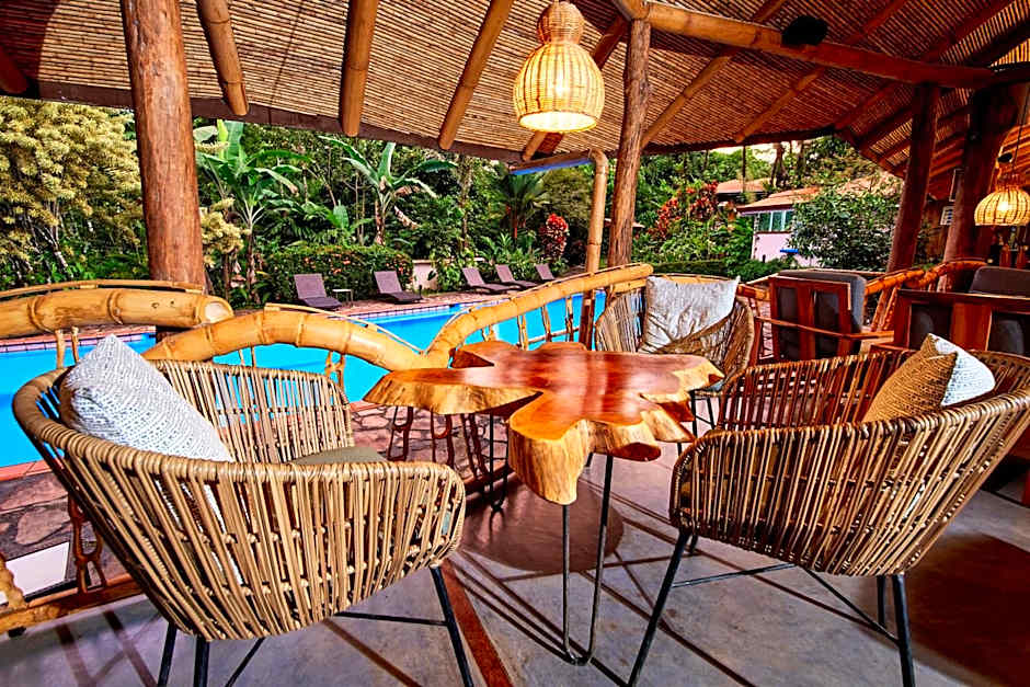 Finca Luna Nueva Lodge