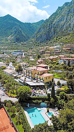 Hotel Limone