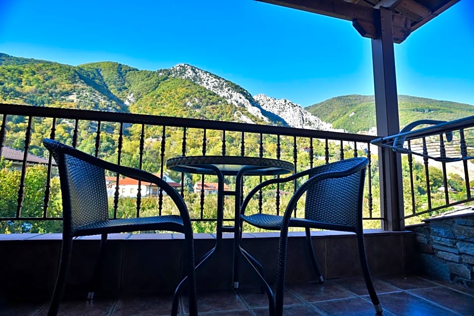 Hotel Παραδοσιακό