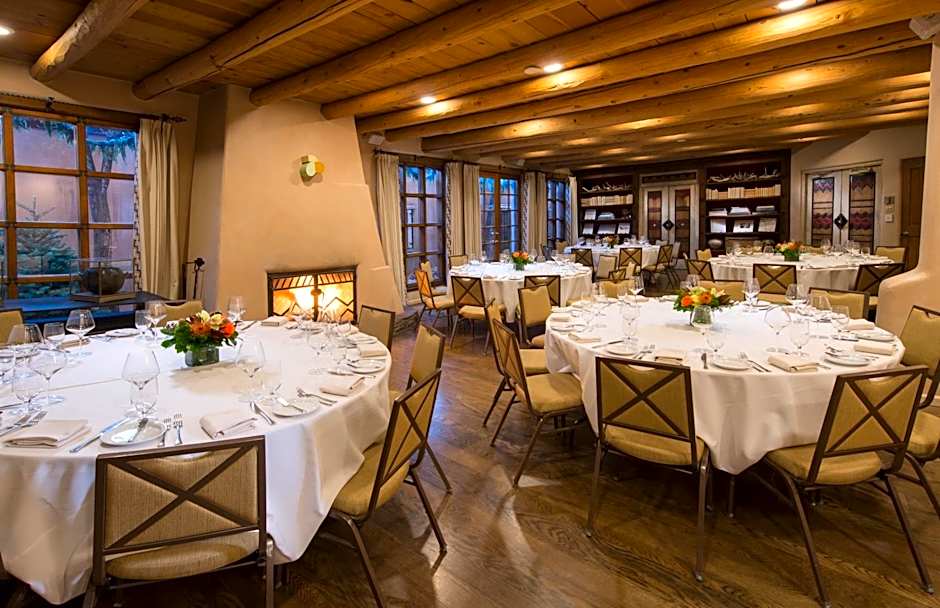 Rosewood Inn of the Anasazi