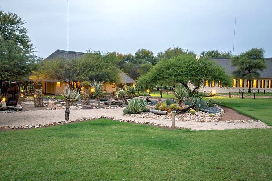 Mongena Private Game Lodge