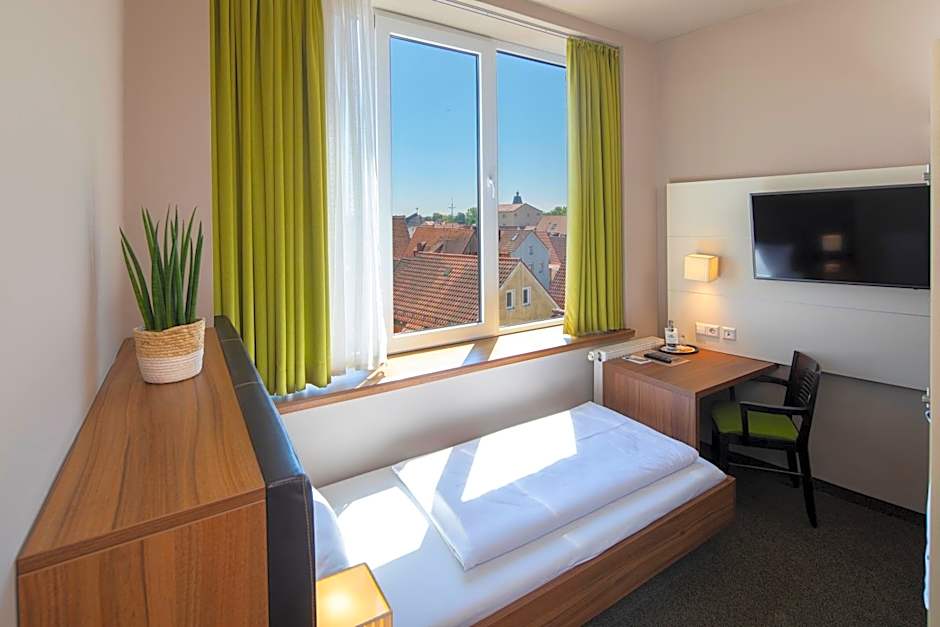 JOESEPP´S HOTEL am Schweizerberg