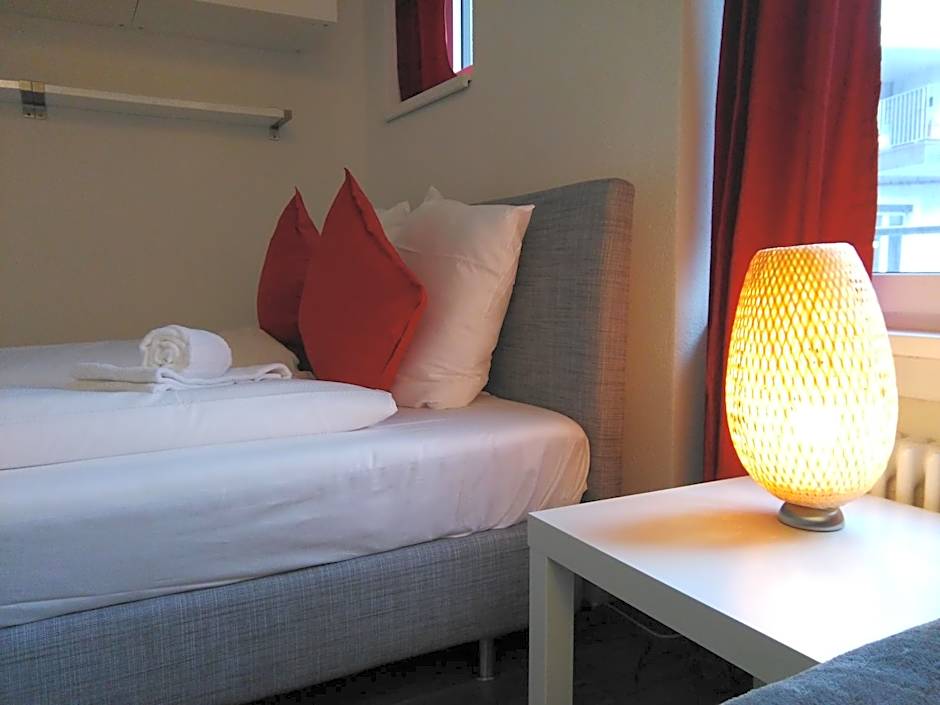 INSIDE Five Hotel