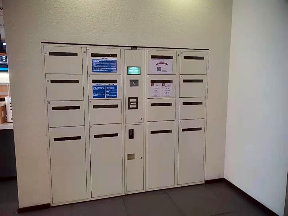 Hanting Hotel Shanghai Jiuting Street