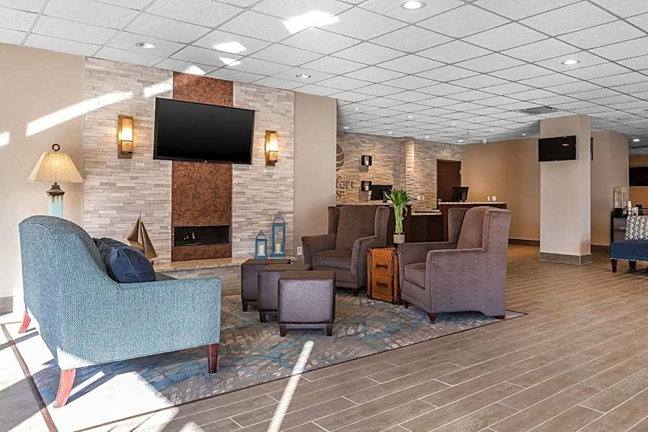 Comfort Inn Bay City - Riverfront