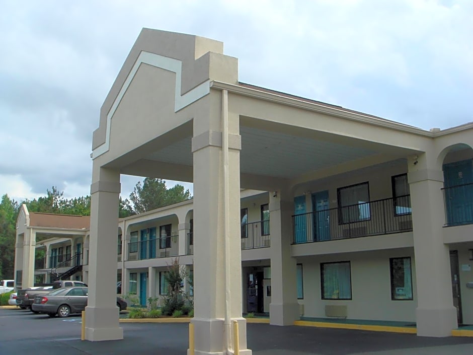 Key West Inn - Roanoke