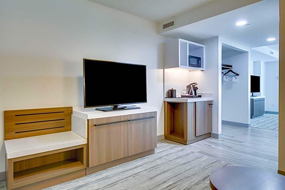 Hilton Garden Inn Louisville Airport