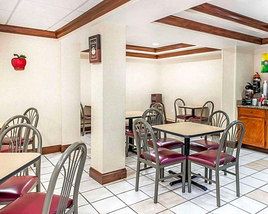 Quality Inn South