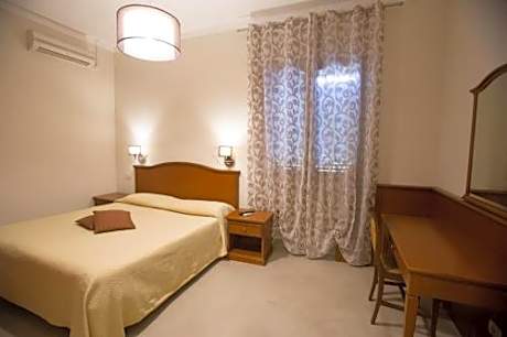 Single Room with Private Bathroom