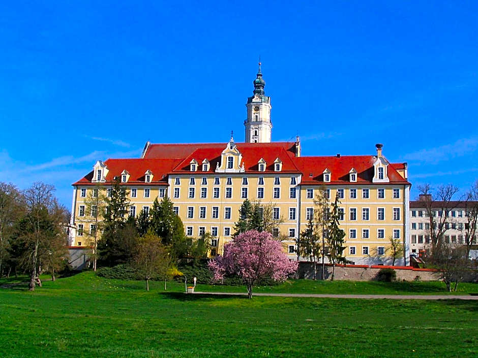 Aparthotel Donaustern